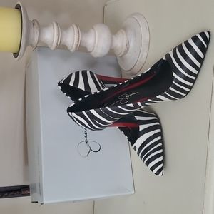 Jessica London Black and White Striped Pointed Toe Heels
